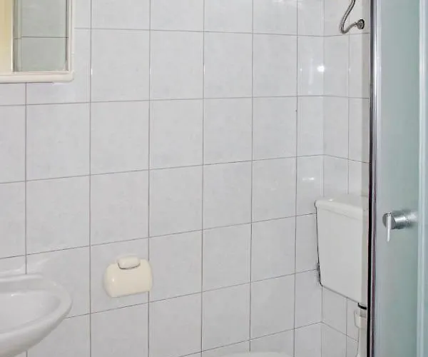 Nika-2 By Interhome 公寓 Pridraga