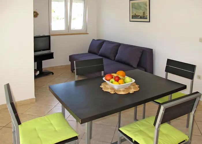 Nika-2 By Interhome דירה *